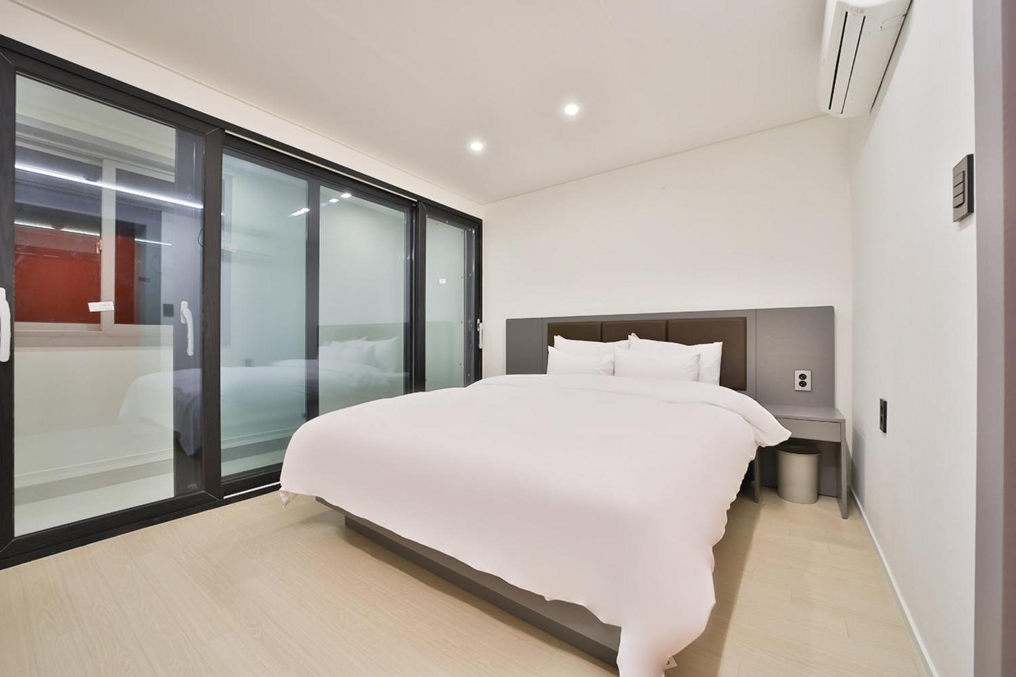 Green B Hotel Busan Seomyeon Ngoại thất bức ảnh