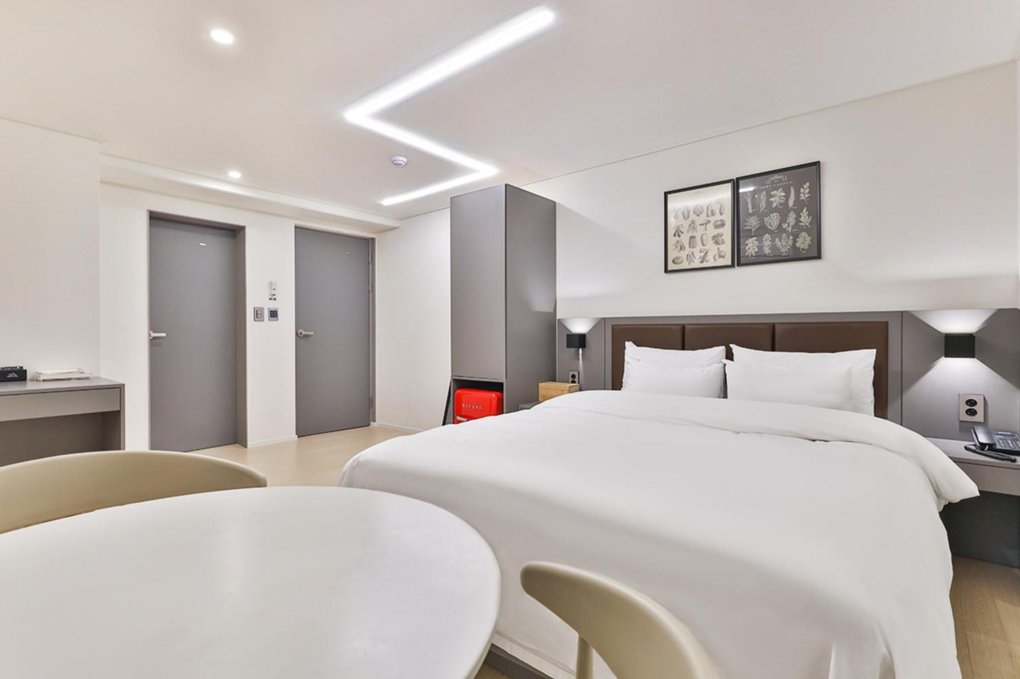 Green B Hotel Busan Seomyeon Ngoại thất bức ảnh