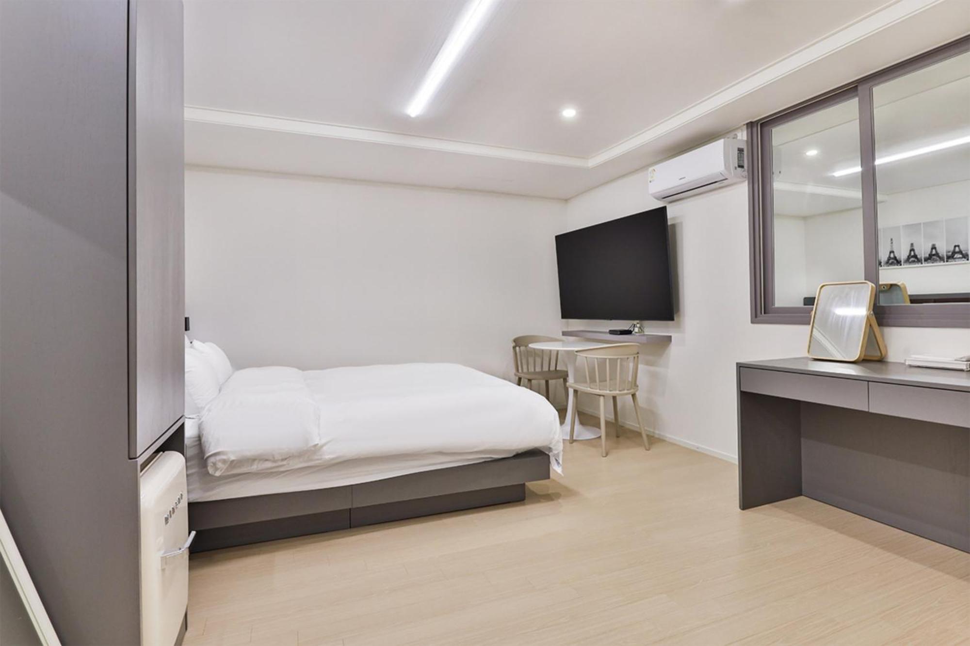 Green B Hotel Busan Seomyeon Ngoại thất bức ảnh